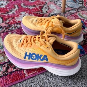 Hoka Bondi 8